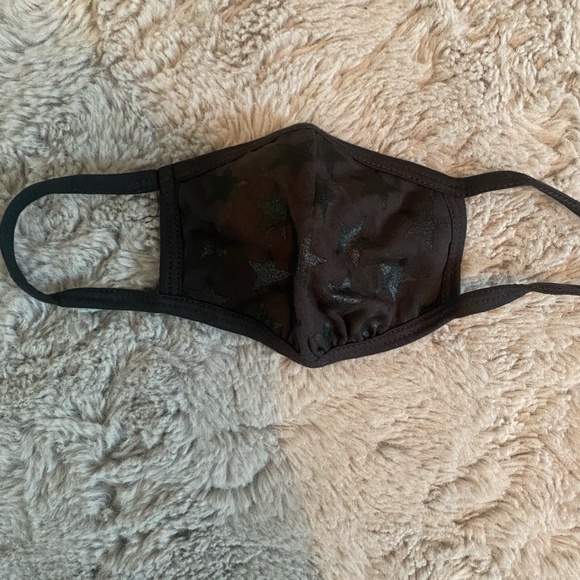 Face Masks - Picture 6 of 6